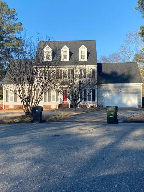 Tracy Place, Goldsboro, NC 27534