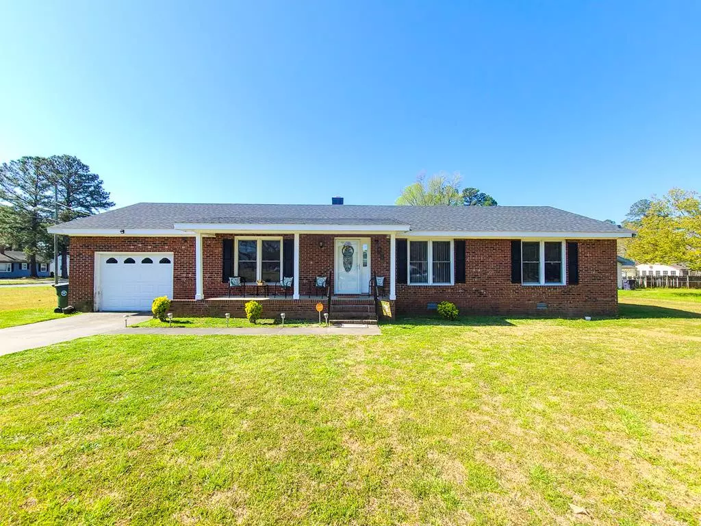 Goldsboro, NC 27534,206 Hillcrest DR