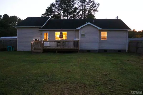 Aydlett, NC 27916,104 Pleasant DR