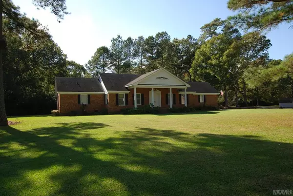 404 Pineview DR, Elizabeth City, NC 27909