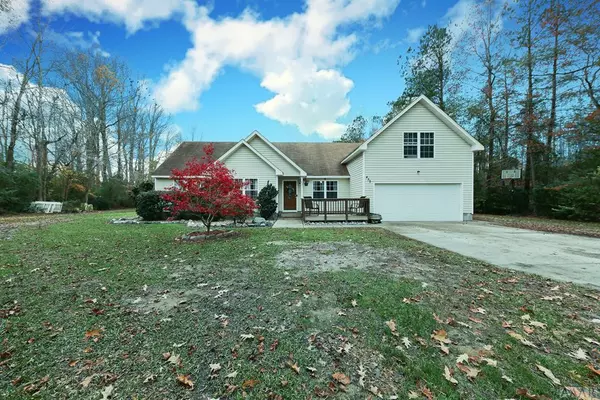 432 West Backwoods RD,  Moyock,  NC 27958