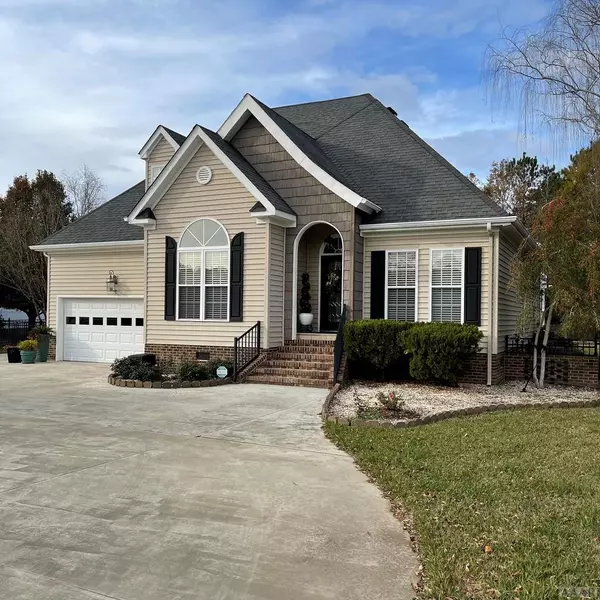 Robin Lane, Edenton, NC 27932