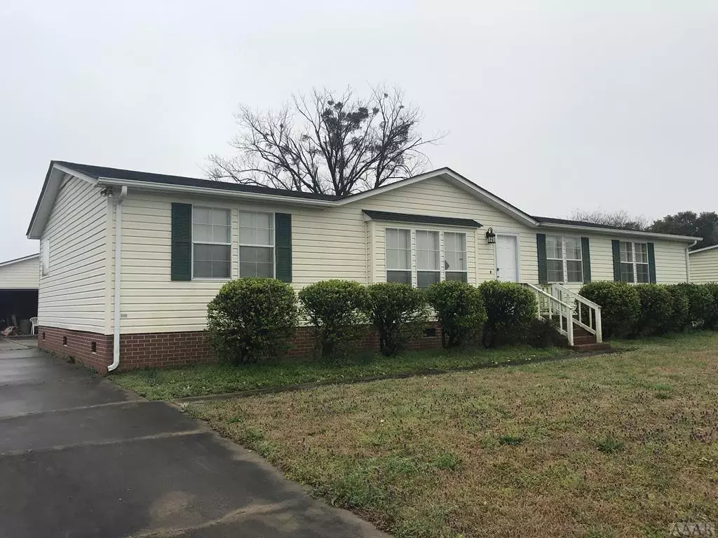 Elizabeth City, NC 27909,1327 Possum Quarter RD