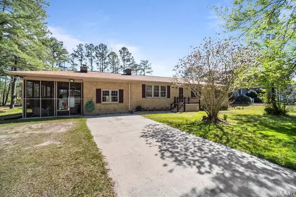 Vincent Drive, Moyock, NC 27958