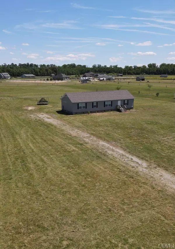 36 Lassiter LN, Sunbury, NC 27979