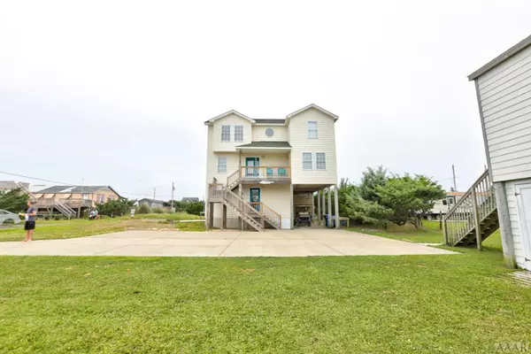 Beulah O'Neal Drive, Rodanthe, NC 27968