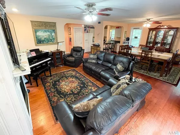 Kill Devil Hills, NC 27948,1411 Maxine ST