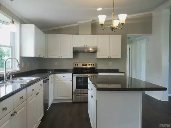 Elizabeth City, NC 27909,1327 Possum Quarter RD