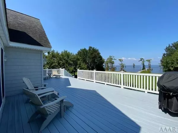 Roper, NC 27970,248 Mariners DR