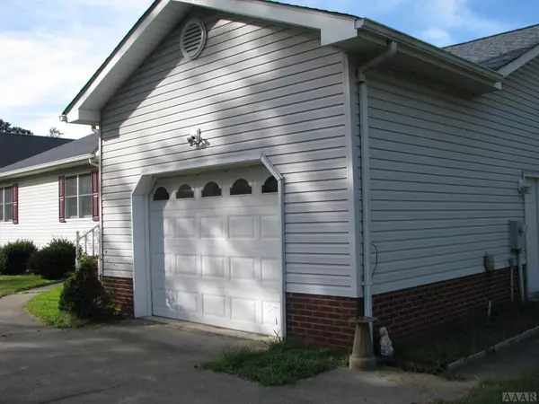 Roper, NC 27970,404 Beech Bay RD