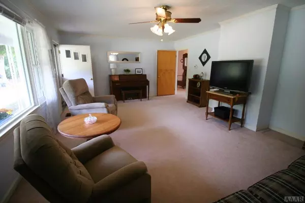 Roper, NC 27970,1104 Marriner RD