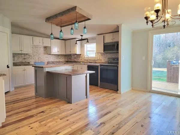 Elizabeth City, NC 27909,301 Katies TRL