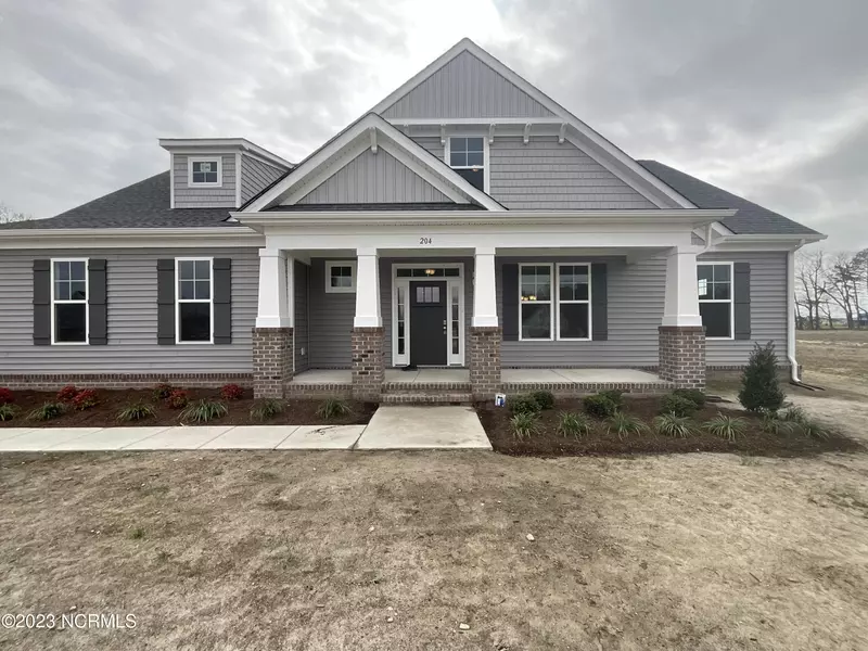 204 Little Acorn TRL, Moyock, NC 27958