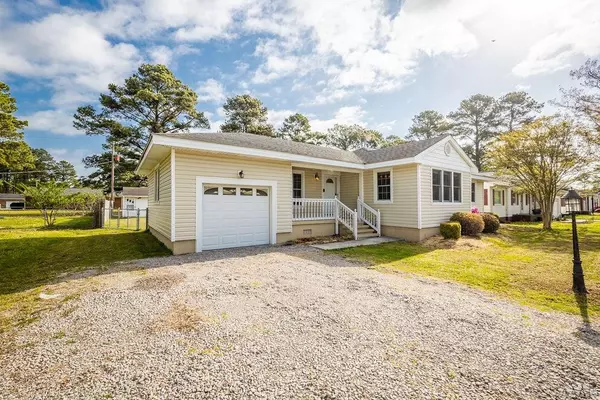 Elizabeth City, NC 27909,1814 N Road ST