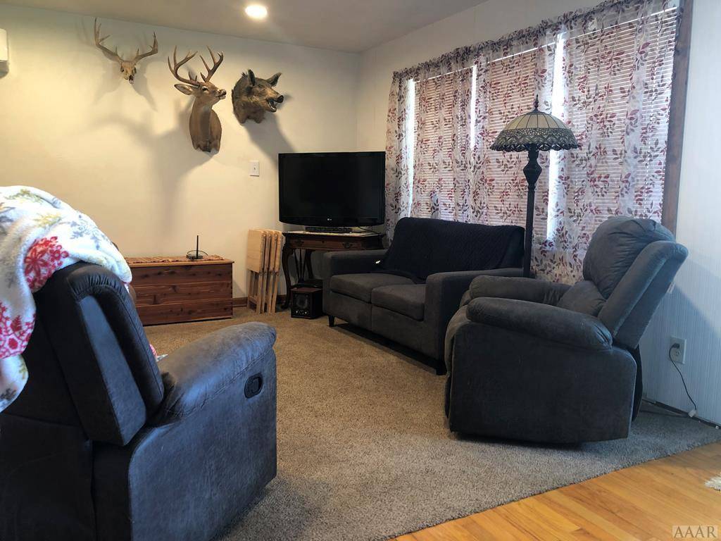 Belvidere, NC 27919,318 Bay Branch RD