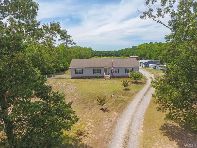 139 Tullie Jones LN, Aydlett, NC 27916