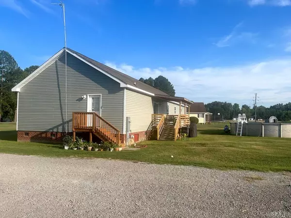 Belvidere, NC 27919,636 Selwin RD