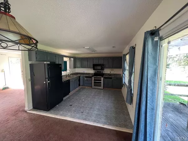 Elizabeth City, NC 27909,308 Travis DR