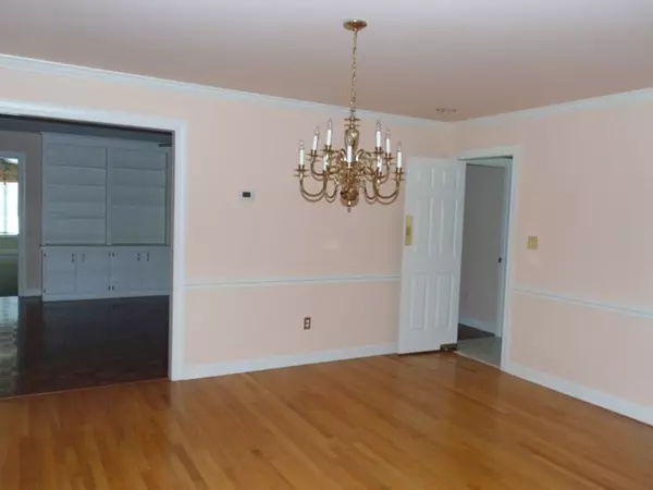 Ahoskie, NC 27910,123 Forest DR