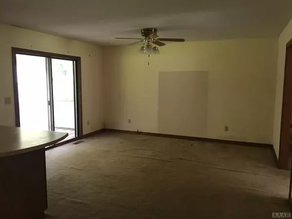 Elizabeth City, NC 27909,106 Shanna DR
