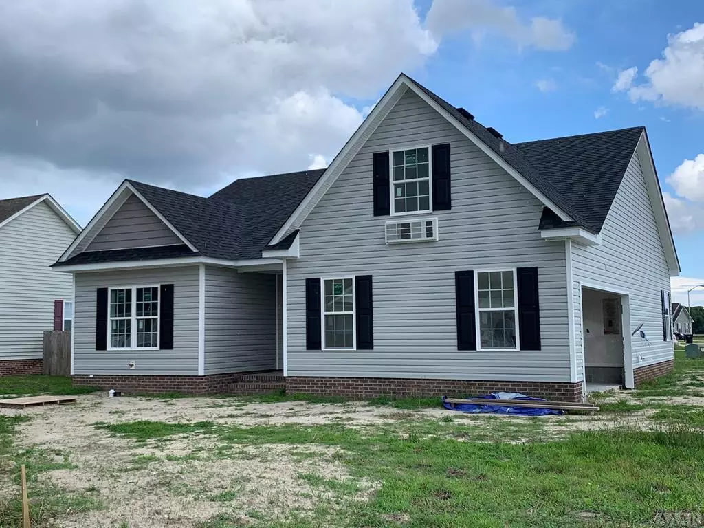 Elizabeth City, NC 27909,814 COMPASS DR