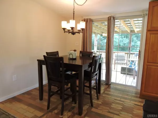 Moyock, NC 27958,103 Redwood ST