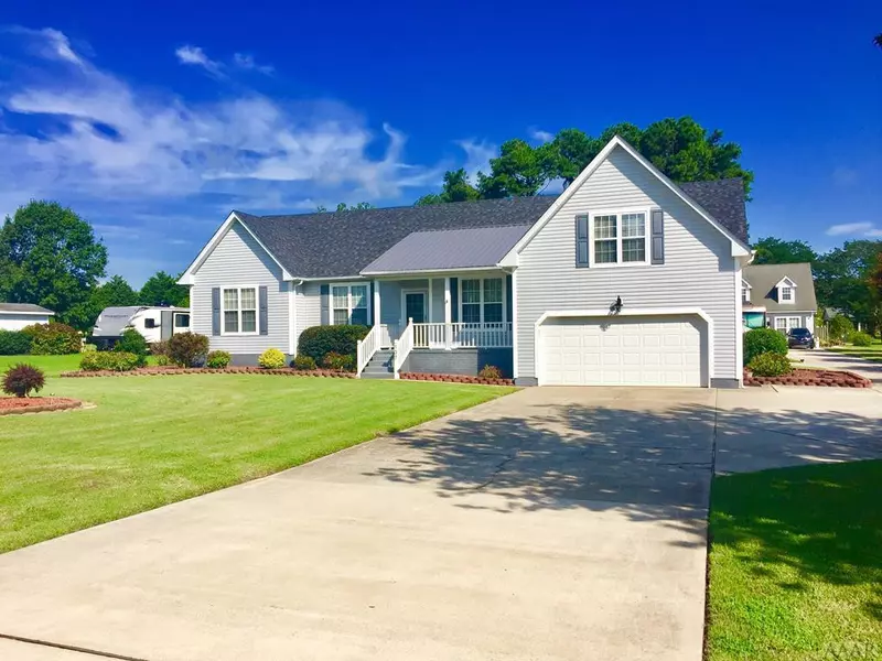 107 Elizabeth CIR, Moyock, NC 27958