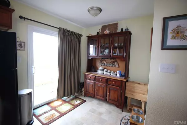 Kill Devil Hills, NC 27948,808A 8th ST