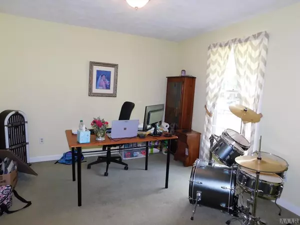 Ahoskie, NC 27910,140 Corella RD