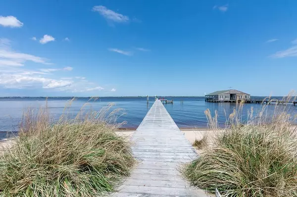 Elizabeth City, NC 27909,212 Small DR