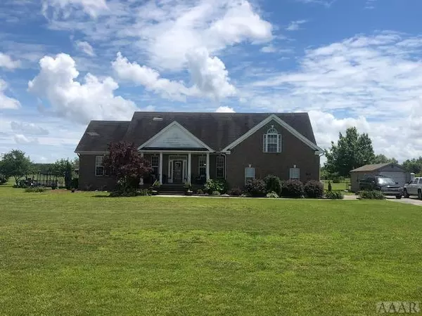 Regency Circle, Moyock, NC 27958