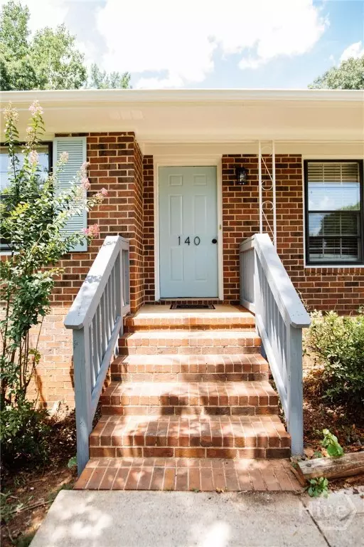 Athens, GA 30605,140 Wolfe LN