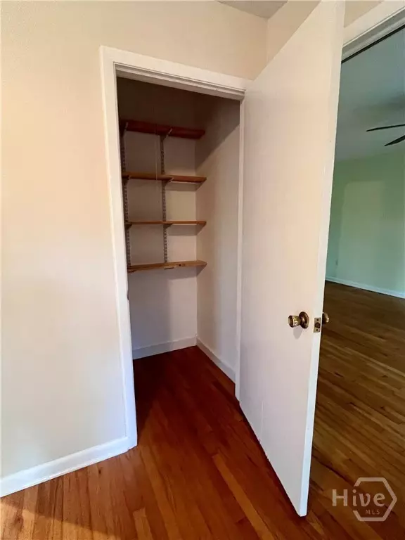 Athens, GA 30605,325 University CIR