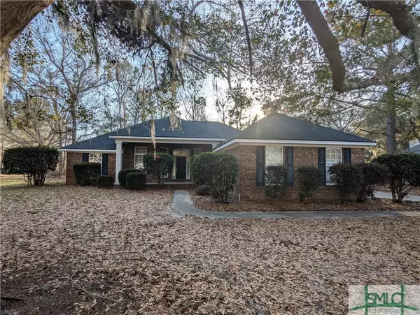 550 Laurenburg DR, Richmond Hill, GA 31324