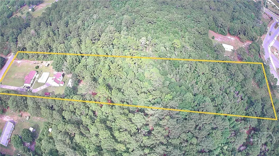 407 Deer Run RD, Ellabell, GA 31308