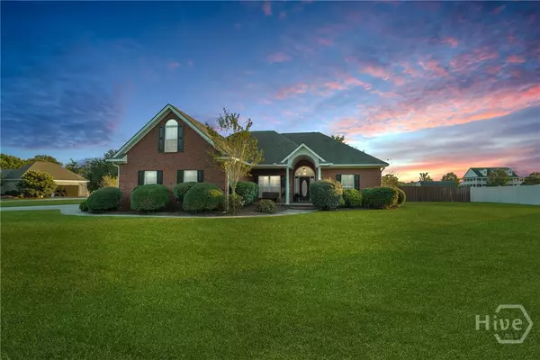 204 Camden Yard CT, Guyton, GA 31312