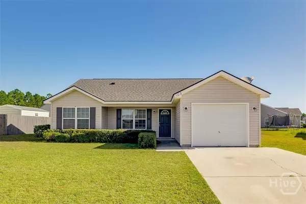 103 Sweetvine LN, Guyton, GA 31312