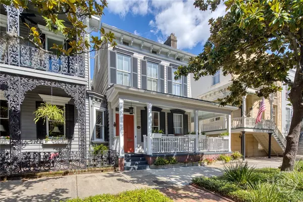 Savannah, GA 31401,214 E Liberty ST