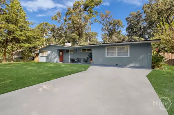 306 Woodley RD, Savannah, GA 31419