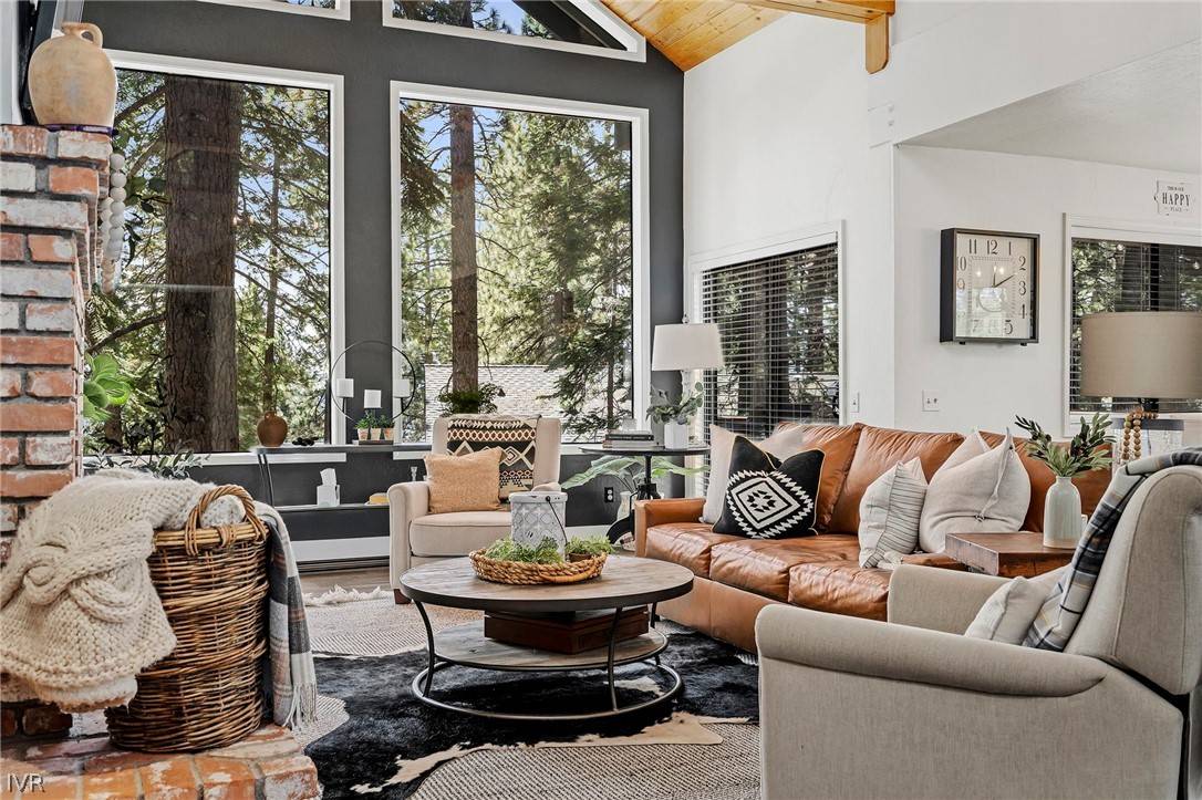930 Dorcey DR, Incline Village, NV 89451