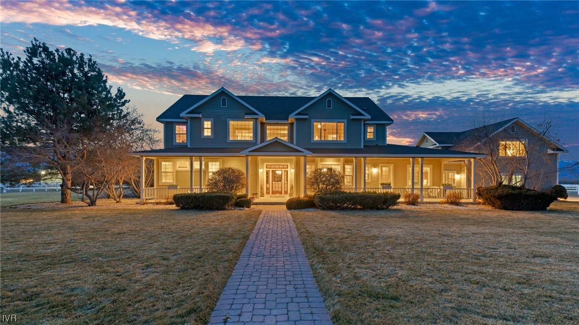 1440 Stonegate CT, Gardnerville, NV 89410