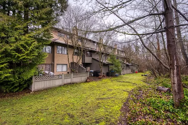 Vancouver, BC V5S 4B5,3464 NAIRN AVE