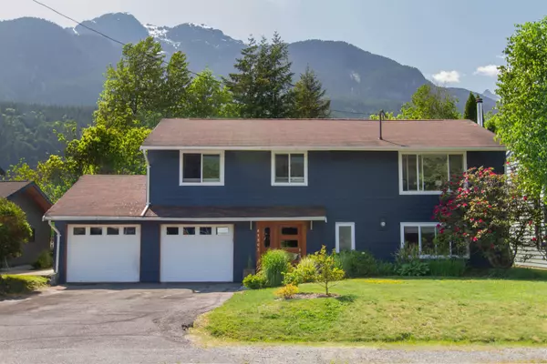 Squamish, BC V0N 1H0,41563 ROD RD