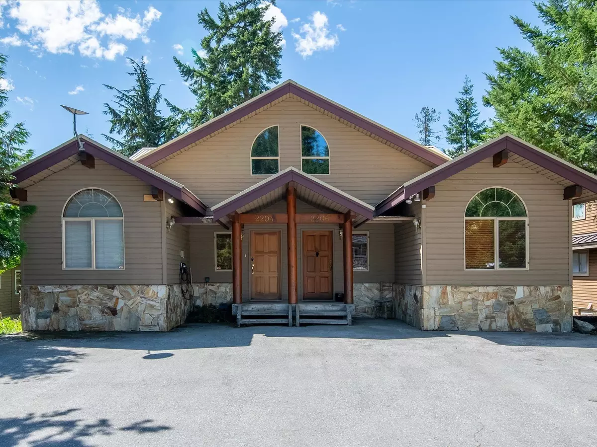 Whistler, BC V8E 0A6,2206 ASPEN DR