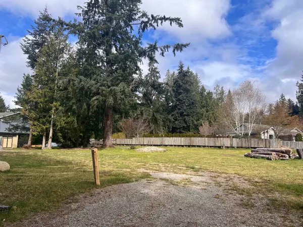 Roberts Creek, BC V0N 2W2,3346 KRAUS RD