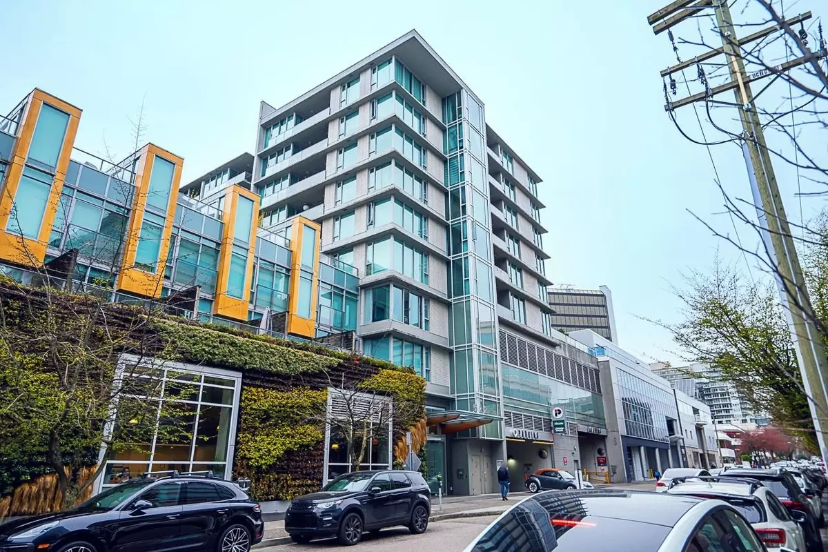 Vancouver, BC V5Z 0A9,522 W 8TH AVE #809