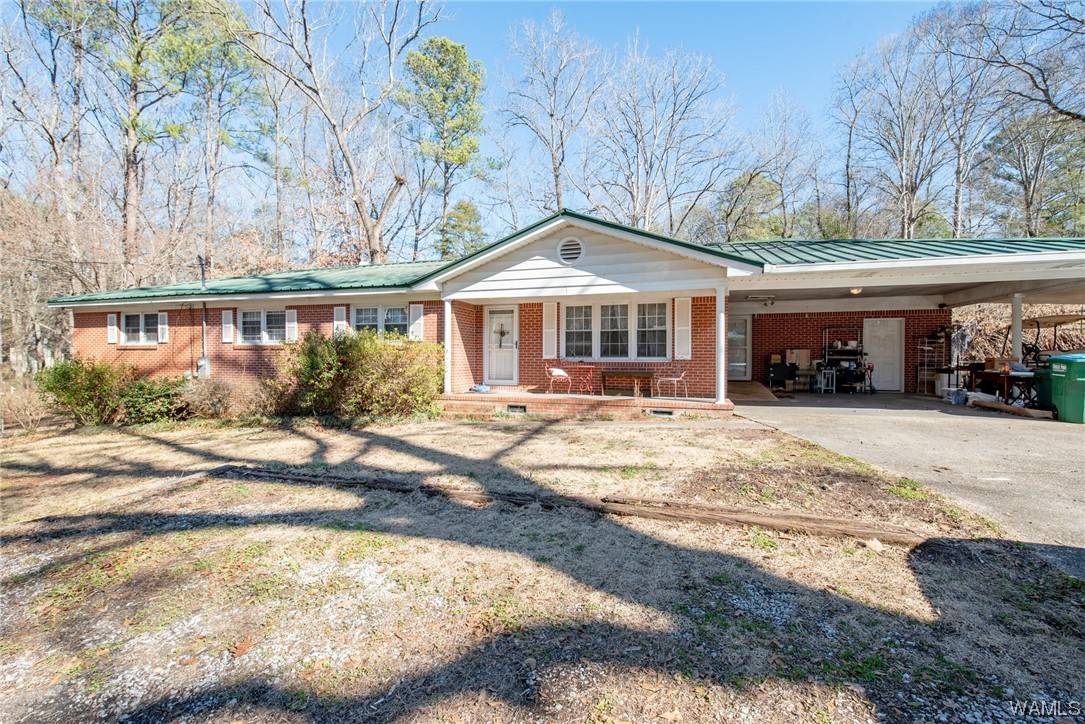318 2nd ST N, Centreville, AL 35042
