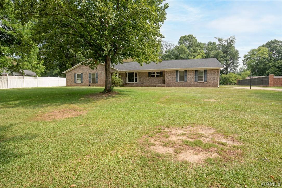 308 E Cahaba AVE, Linden, AL 36748