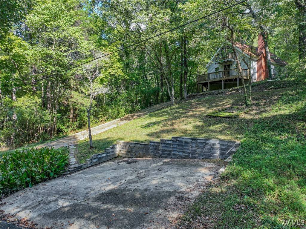 Northport, AL 35475,14993 Carmen DR