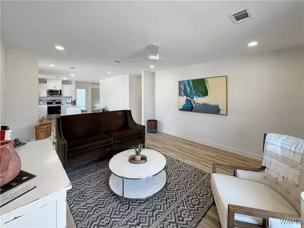 Cottondale, AL 35453,5941 73rd PL E